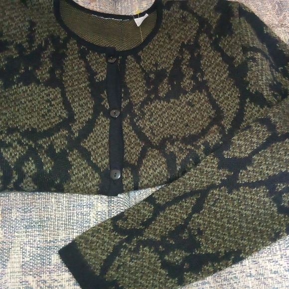 Vintage Sag Harbor Sweater - Picture 3 of 10